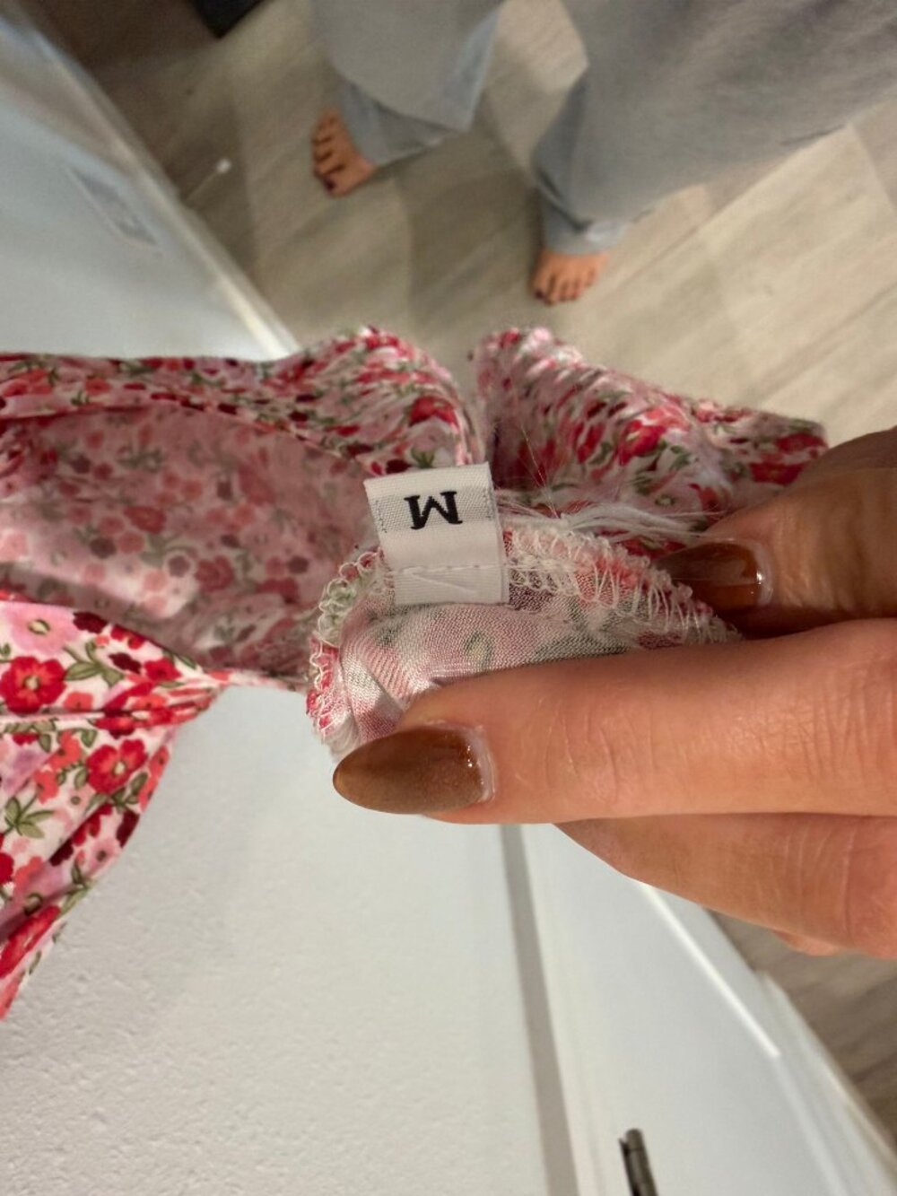 Floral Sundress with Open Back - Picture 4 of 4